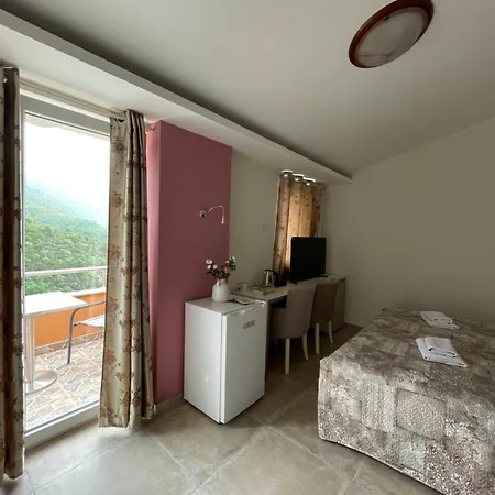 Ivanovic 4* Budva
